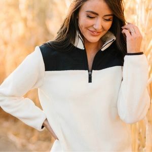 Zyia cream and black 1/4 zip pullover